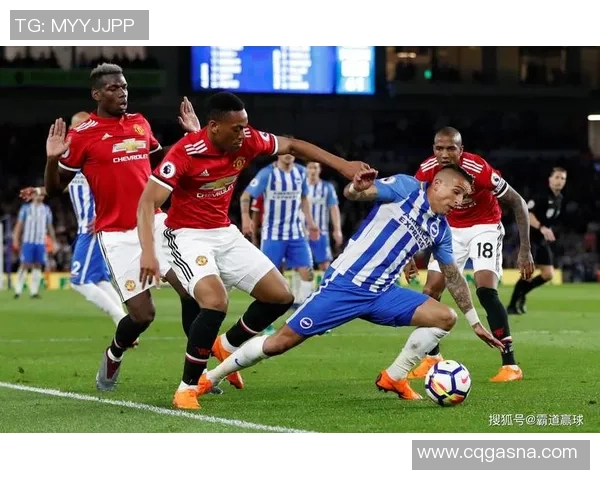曼联与布莱顿全场激战回顾精彩瞬间与战术分析 曼联与布莱顿全场激战回顾精彩瞬间与战术分析